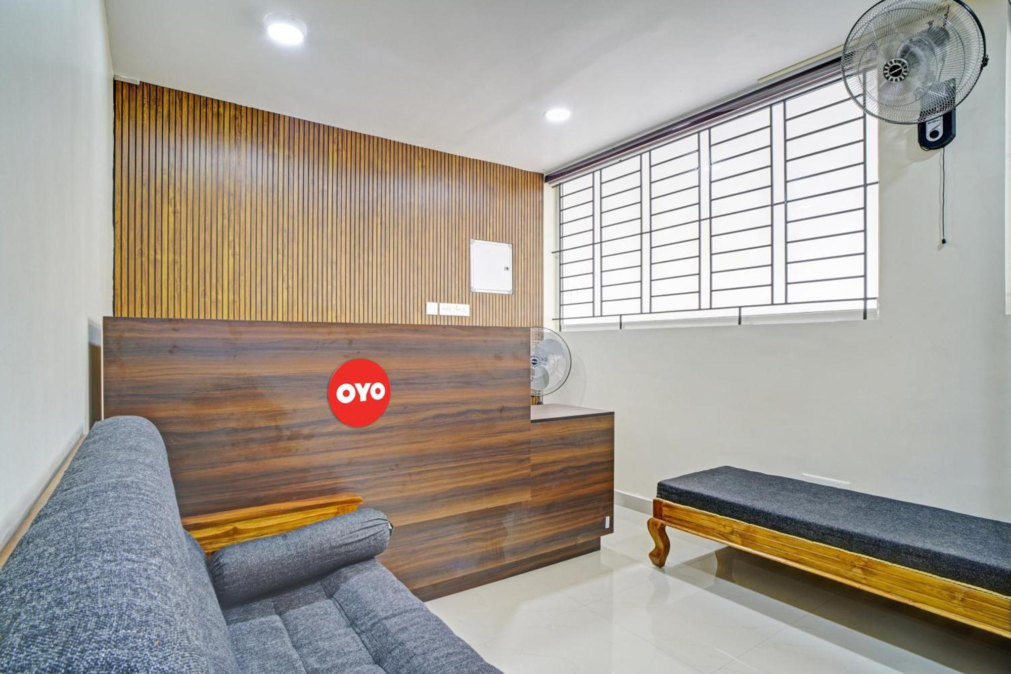 Hotel O Crystal Executive Suites Kochi Luaran gambar