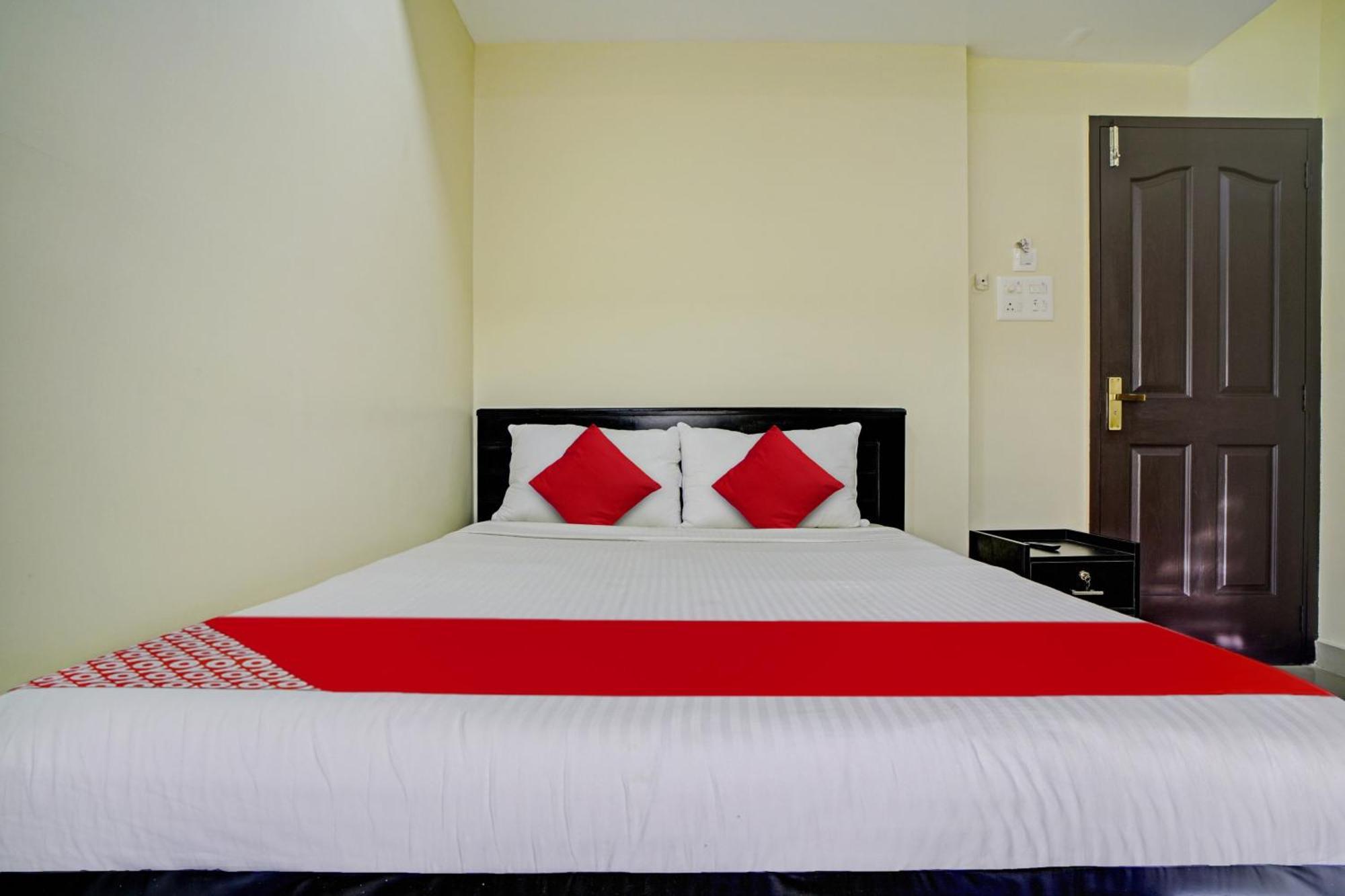 Hotel O Crystal Executive Suites Kochi Luaran gambar