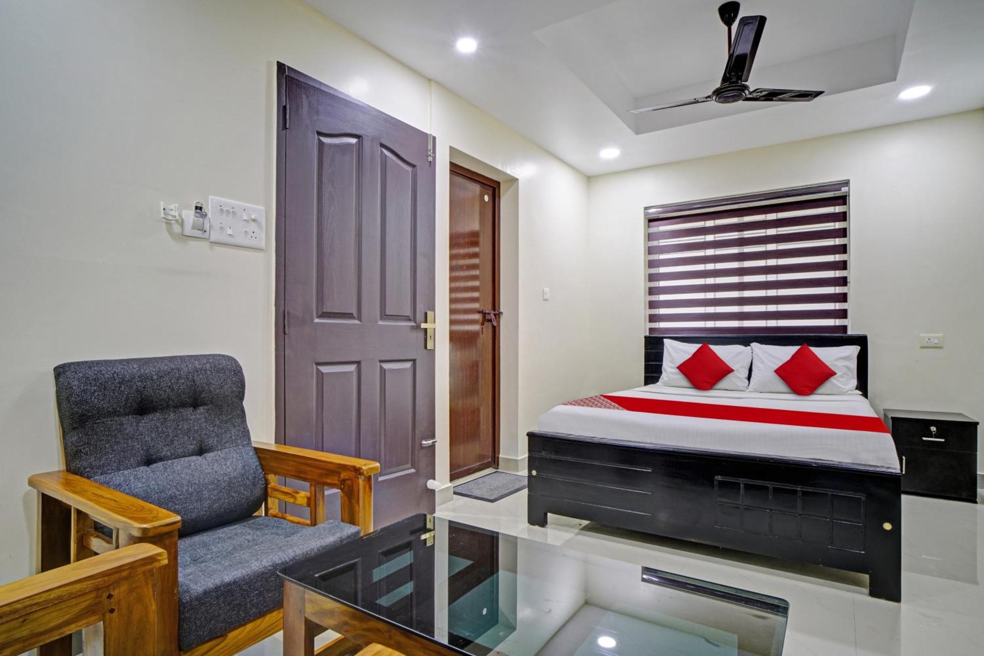 Hotel O Crystal Executive Suites Kochi Luaran gambar