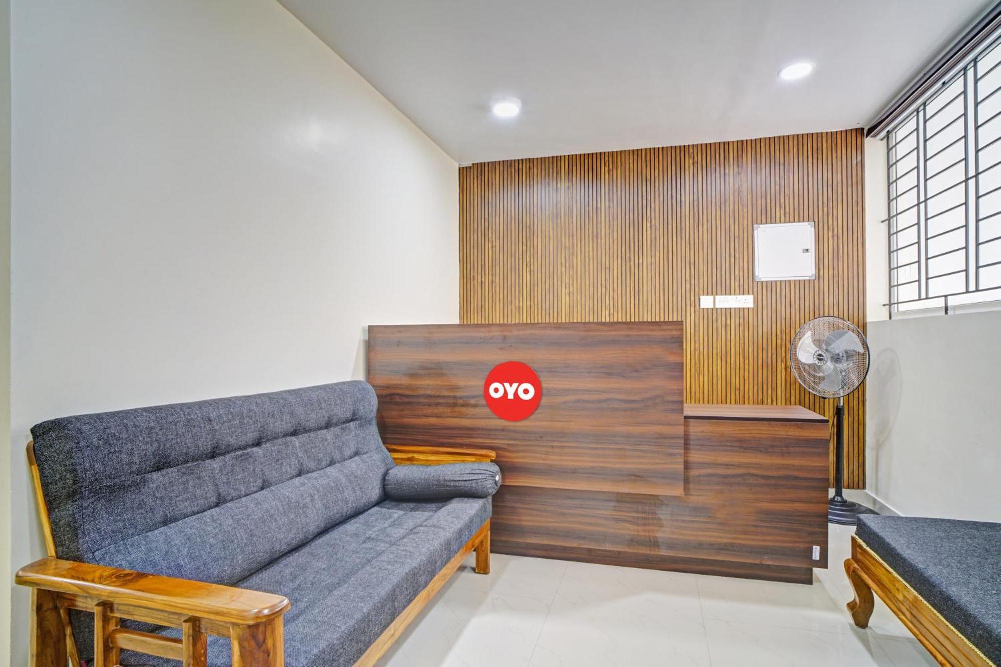 Hotel O Crystal Executive Suites Kochi Luaran gambar