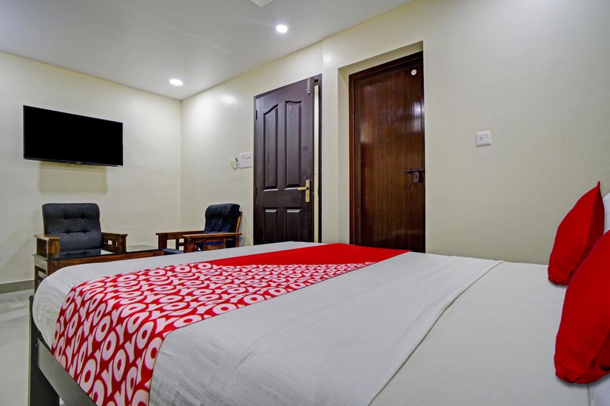 Hotel O Crystal Executive Suites Kochi Luaran gambar