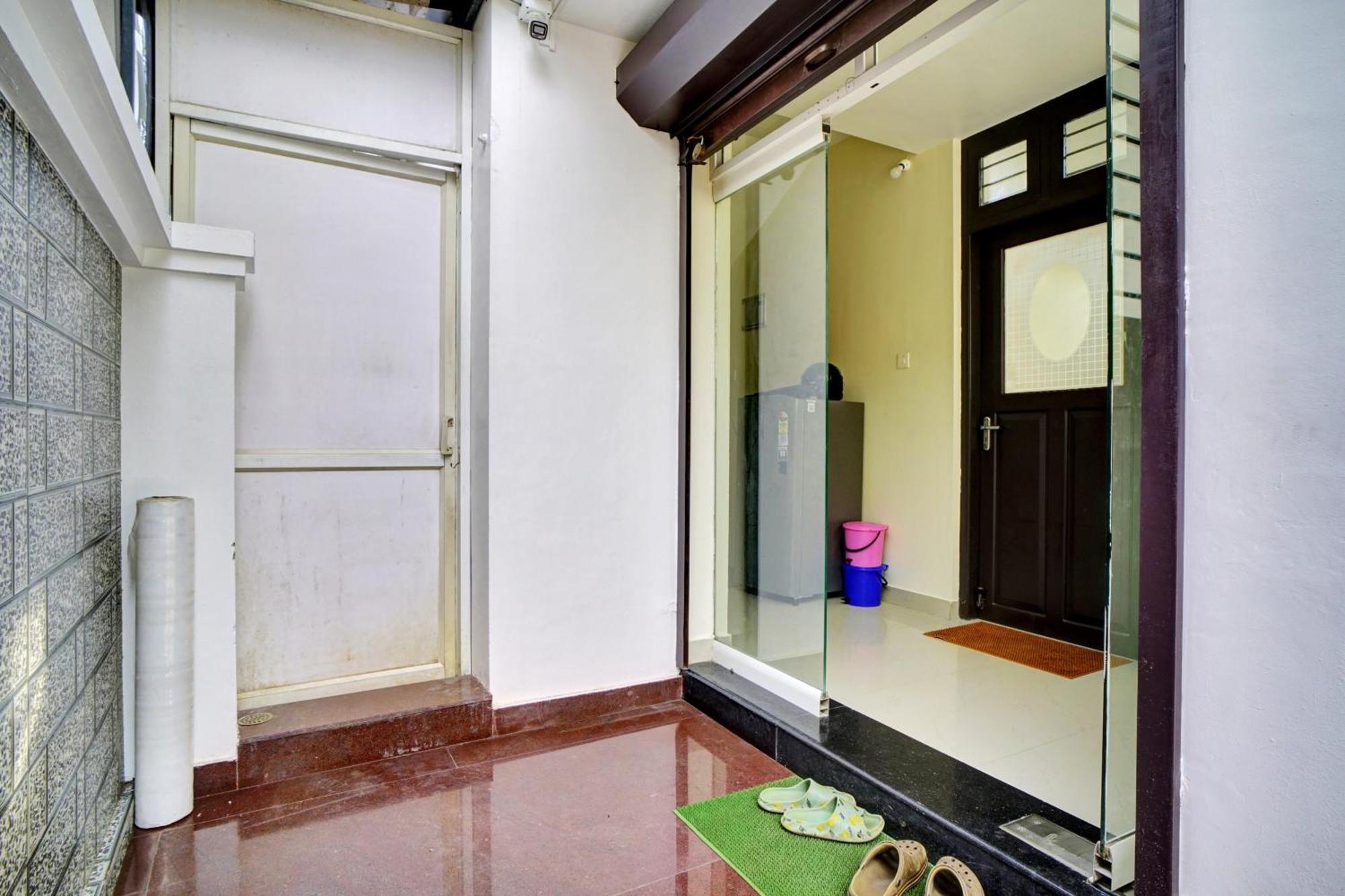 Hotel O Crystal Executive Suites Kochi Luaran gambar